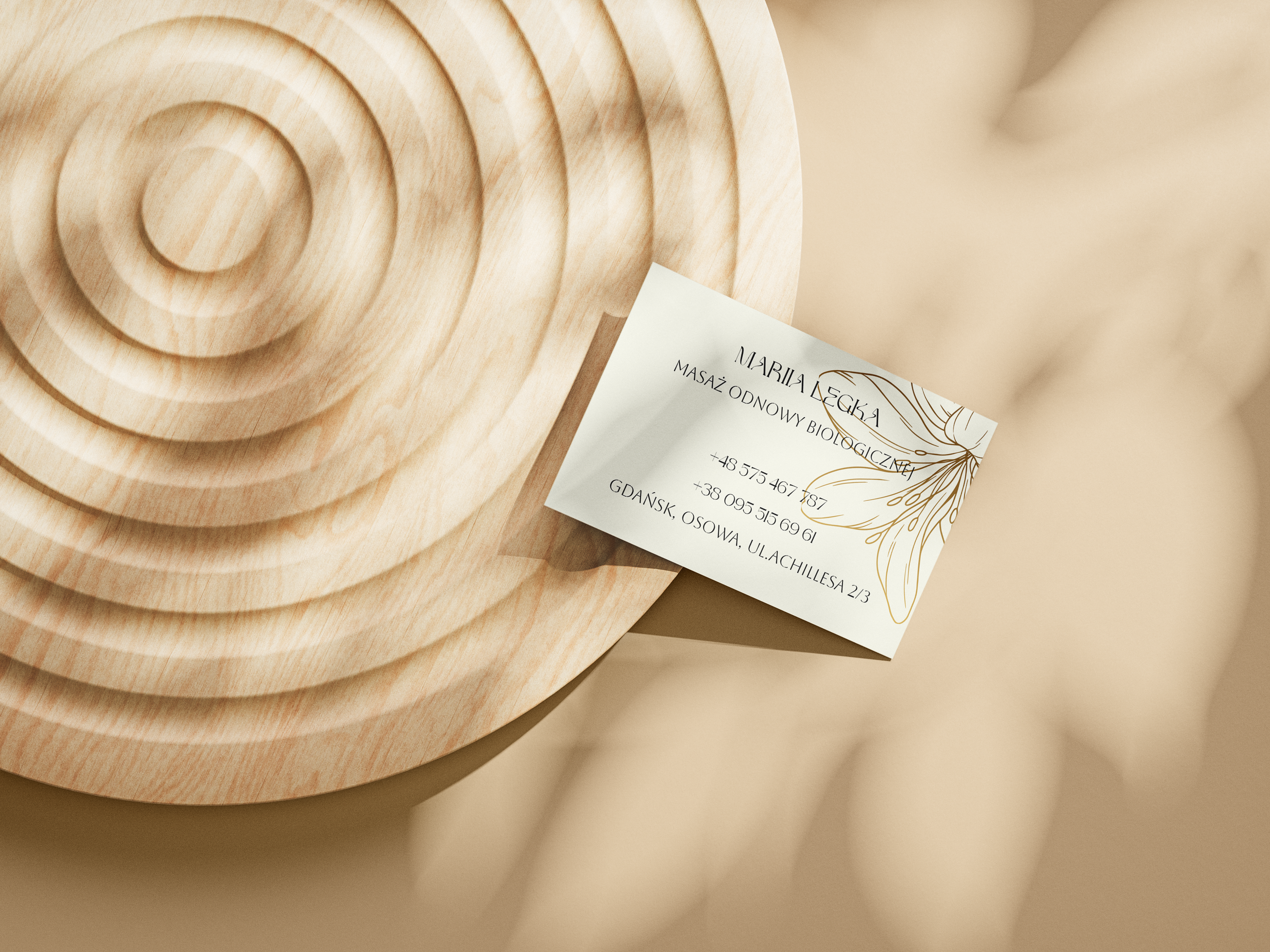 Free_Businness_Card_Mockup_4